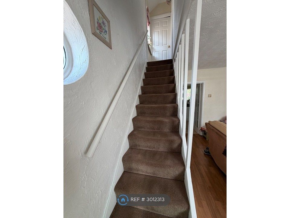 Property photo 3 of 4