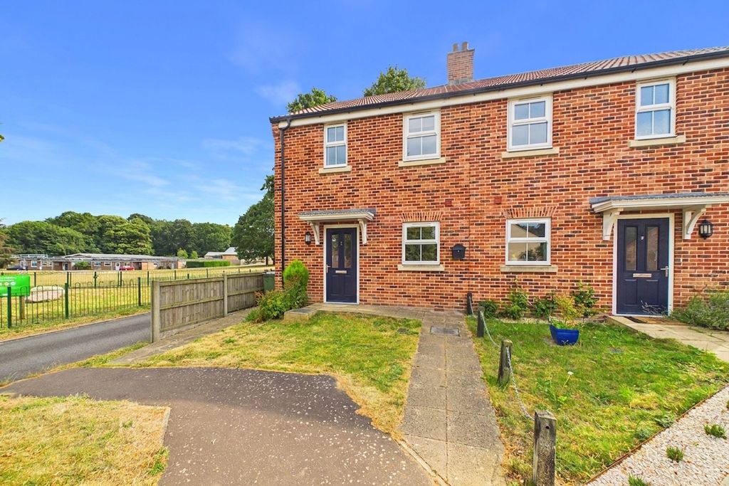Property photo 1 of 22