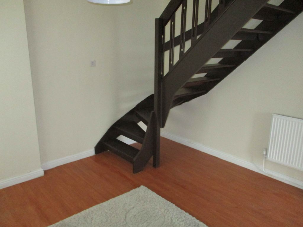 Property photo 3 of 10 Photo