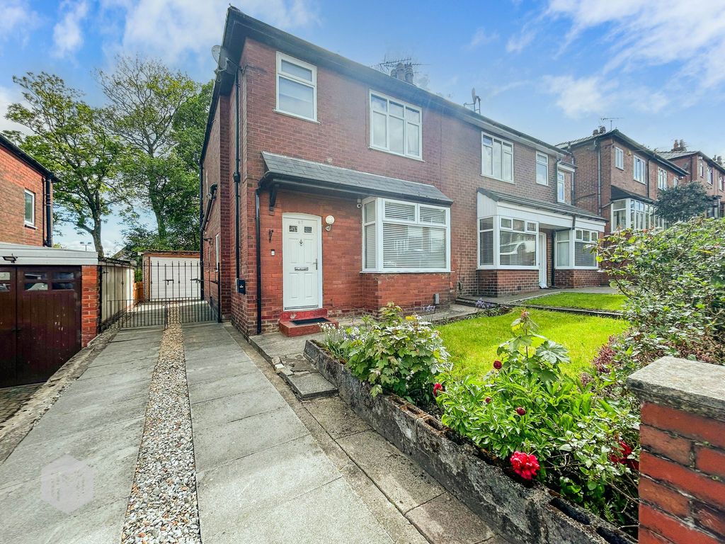 Property photo 1 of 18