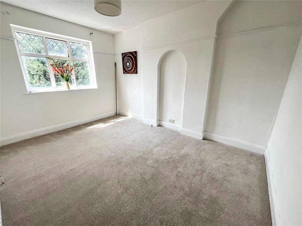 Property photo 3 of 14 Picture No. 18