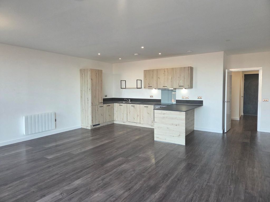 Property photo 3 of 12 Photo 3