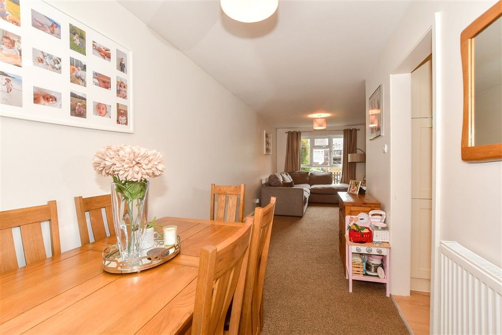 Property photo 2 of 14 Dining Area