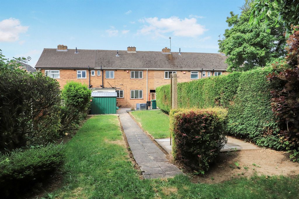 Property photo 2 of 20