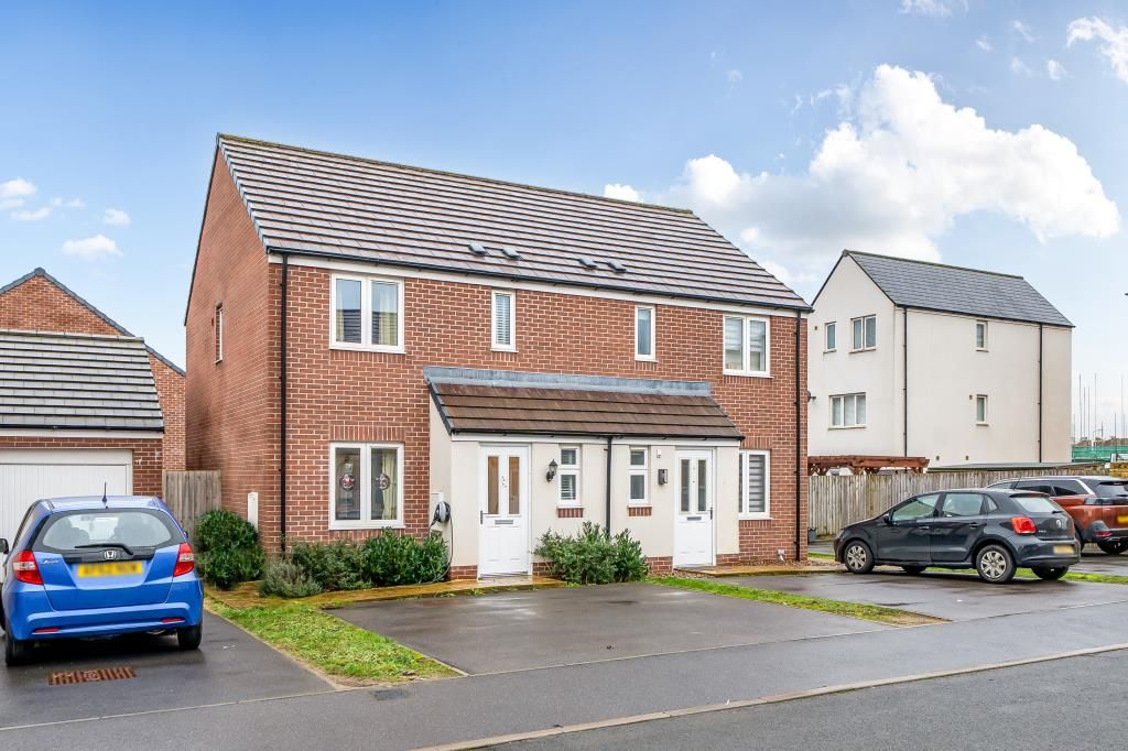 Property photo 1 of 20 External Front