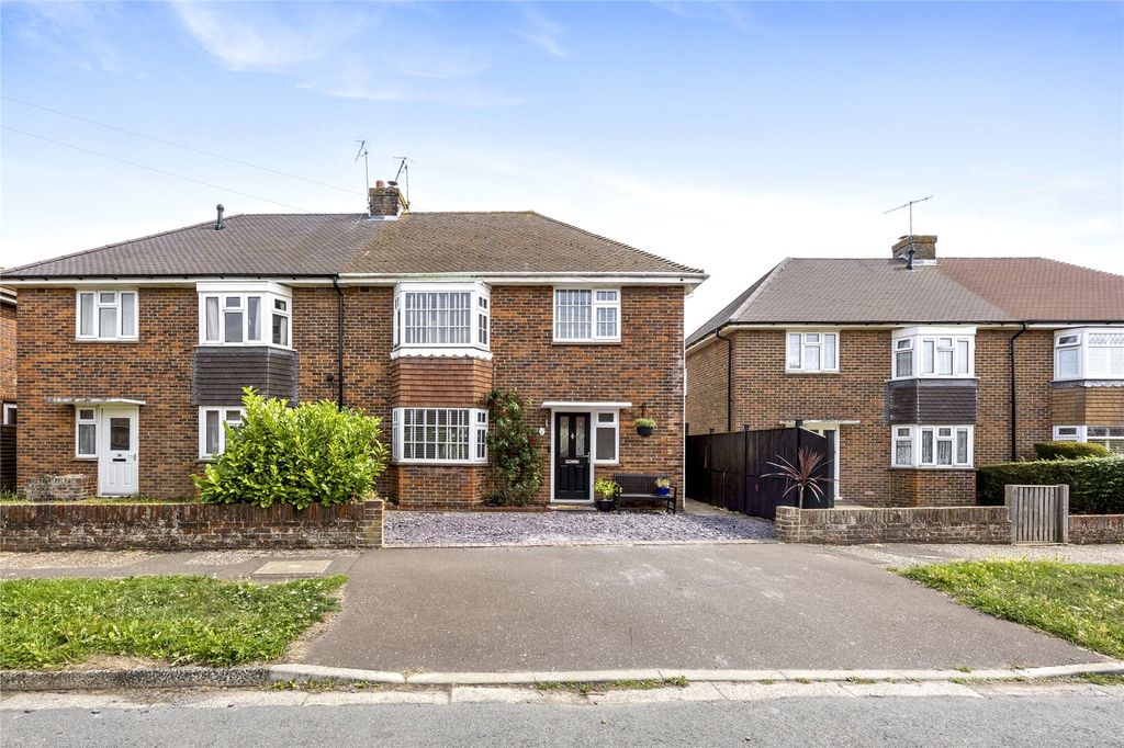 Property photo 1 of 17 Picture No. 21