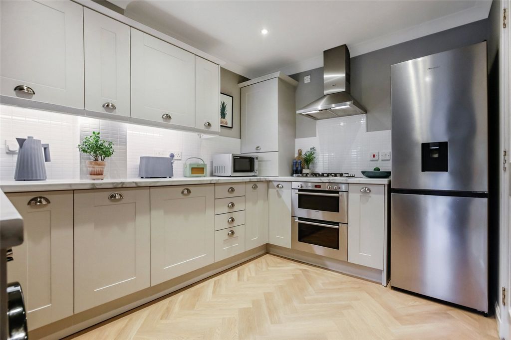 Property photo 3 of 20 Picture No. 16