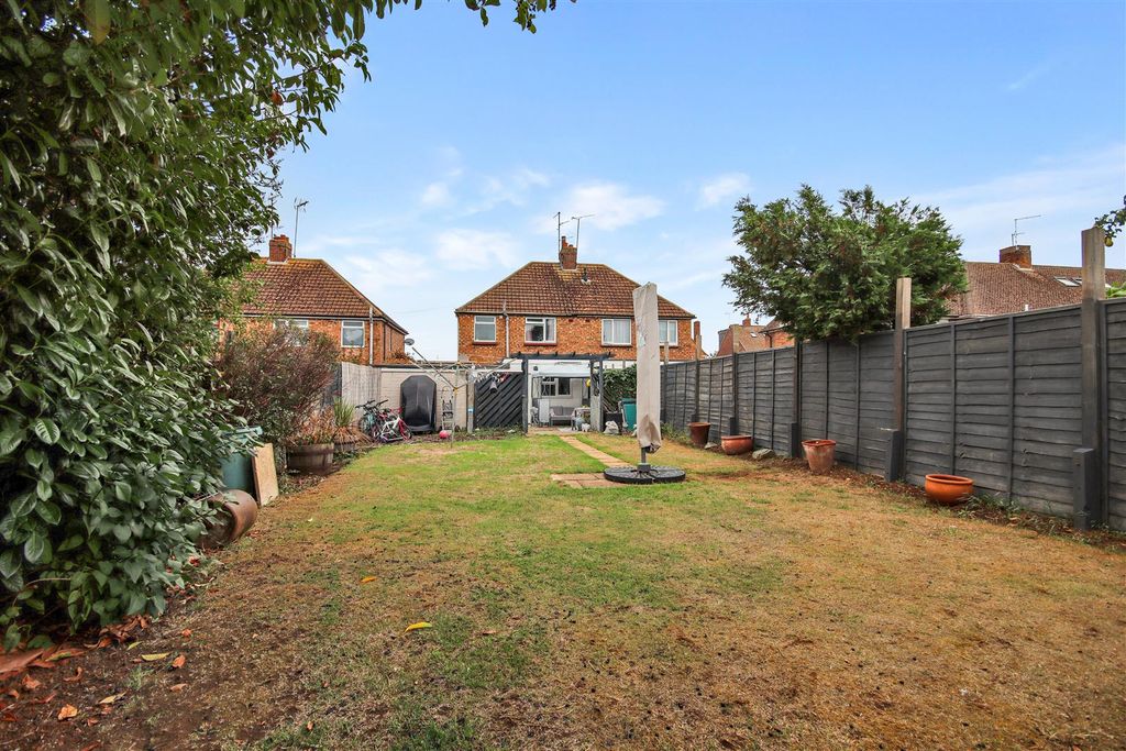 Property photo 2 of 18 Img_9553.Jpg