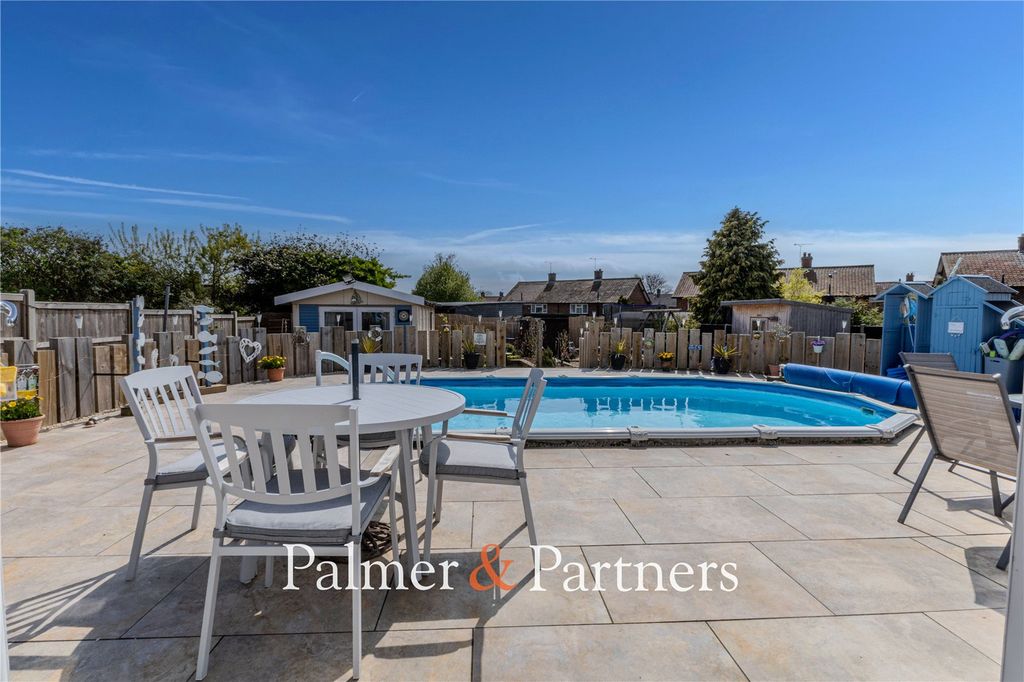 Property photo 2 of 18 Picture No. 05