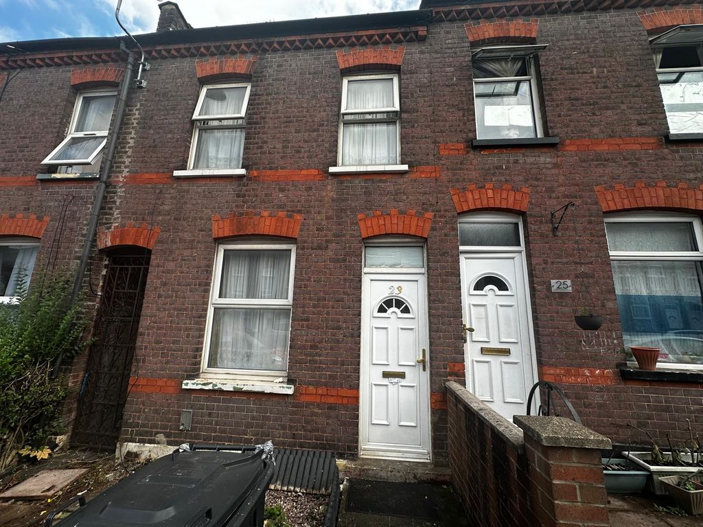 Property photo 1 of 28