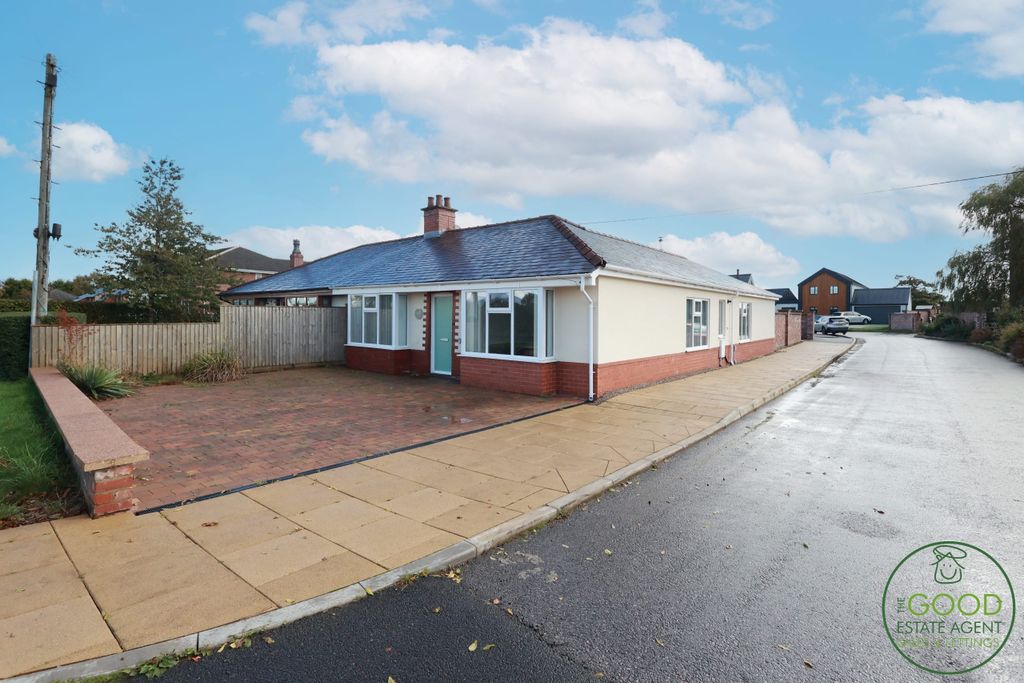 Property photo 1 of 36
