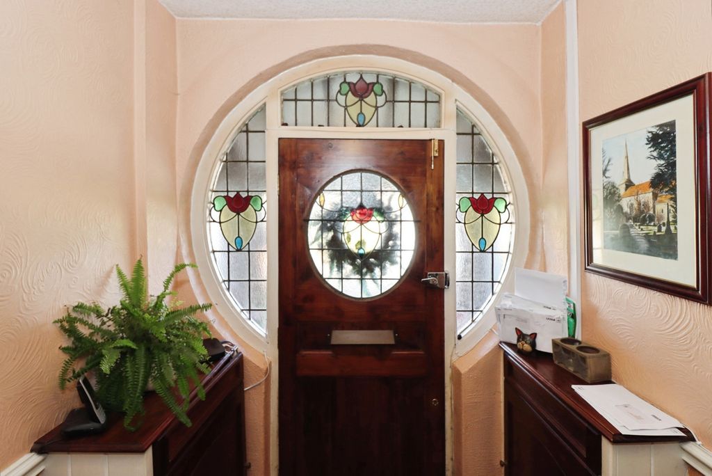 Property photo 2 of 22 Pbox-Img.Jpg