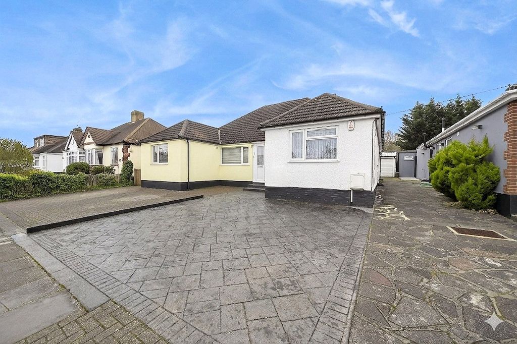 Property photo 1 of 17 Picture No. 22