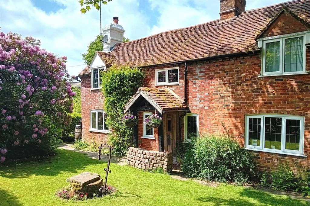 Property photo 1 of 24 Picture No. 34