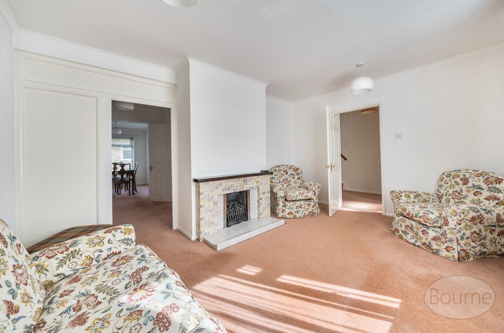 Property photo 2 of 21 2520B17F-B89F-40E...