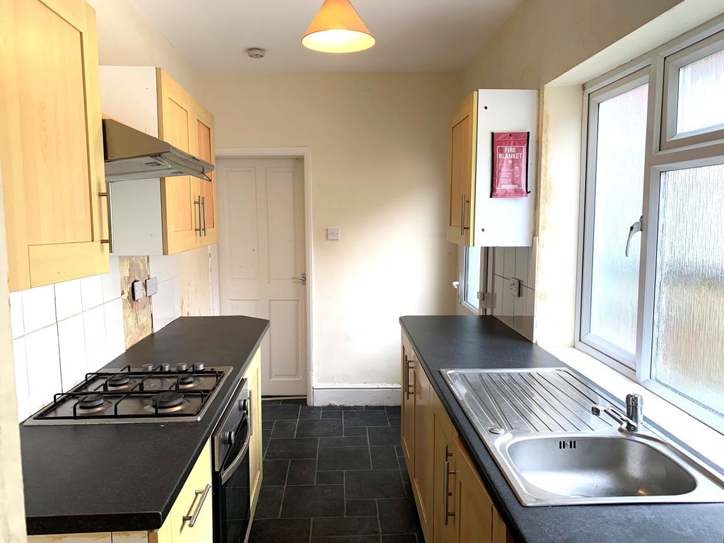 Property photo 2 of 9 m4