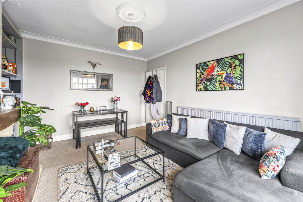 Property photo 3 of 13 Picture No. 15