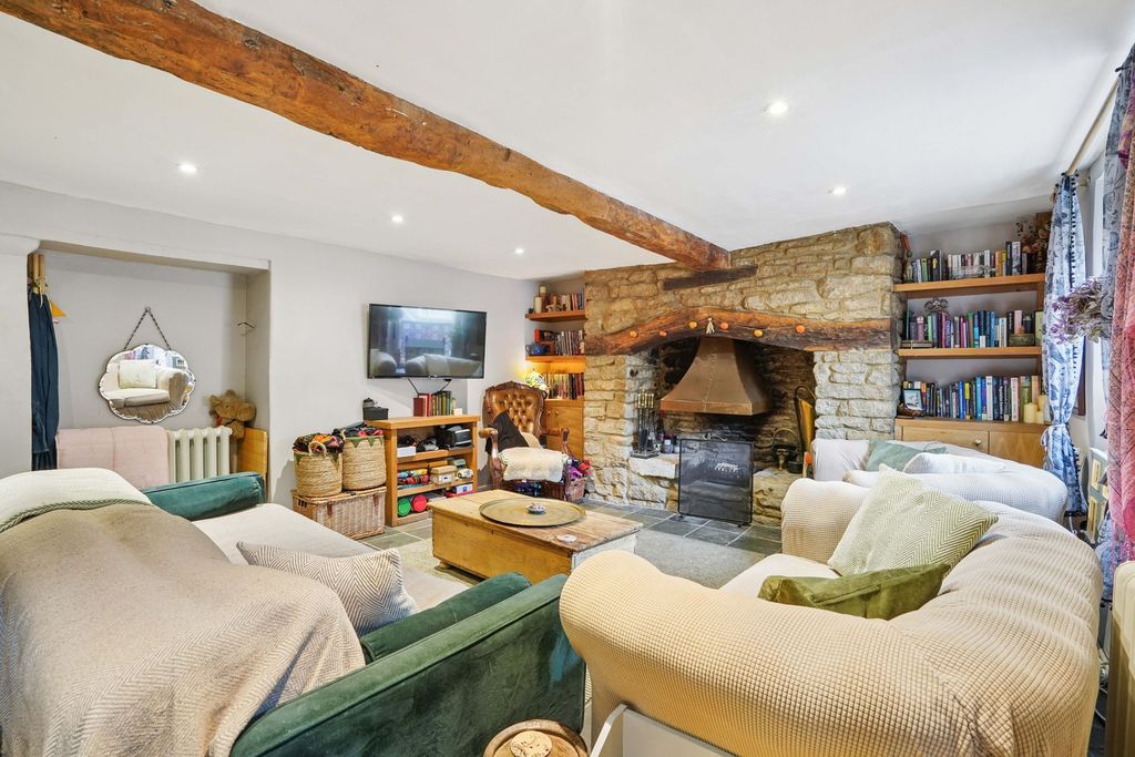 Property photo 2 of 13 Reception Room