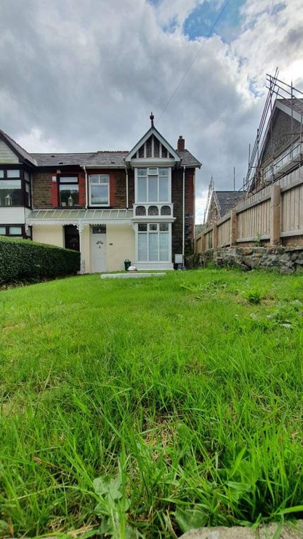 Property photo 2 of 10 Front