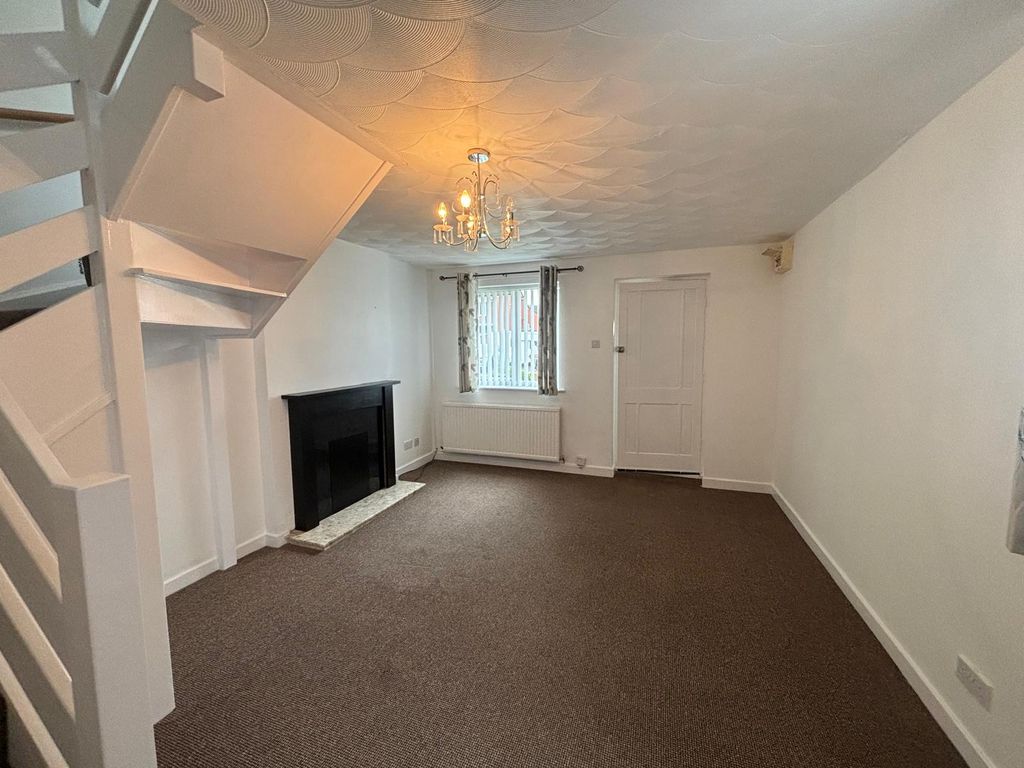 Property photo 2 of 10 Gallery
