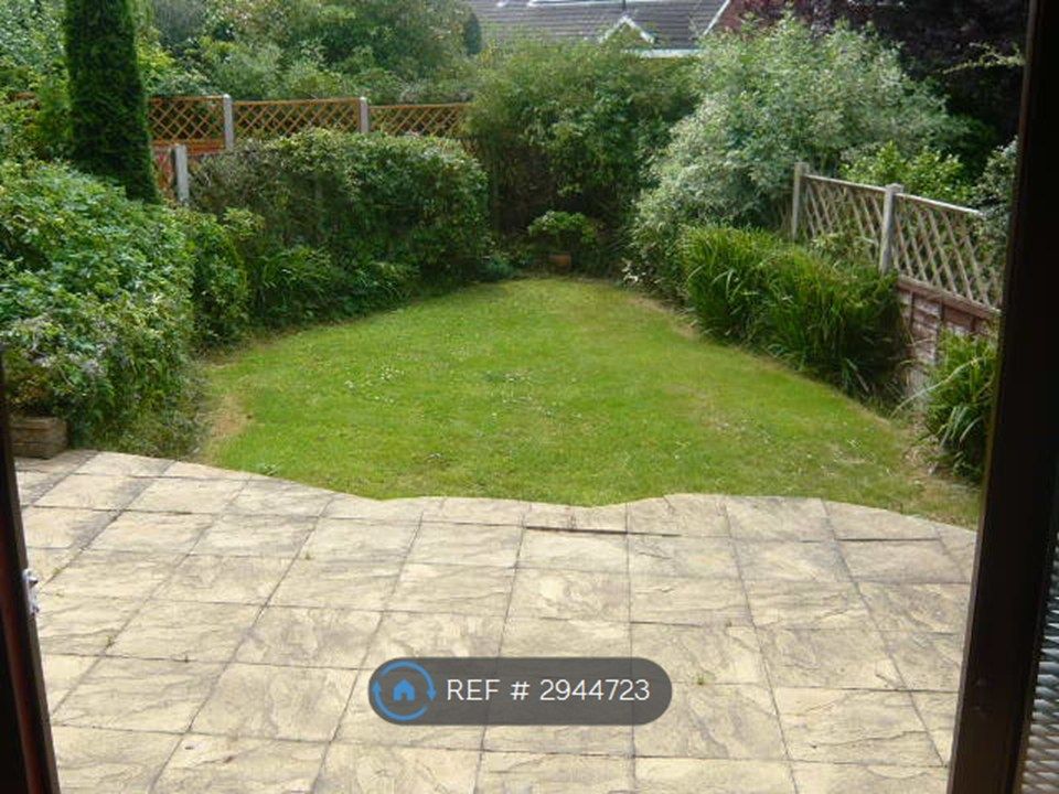 Property photo 3 of 19 Sunny Patio, Bbq &amp; Furniture, Sheds For Bikes, Etc