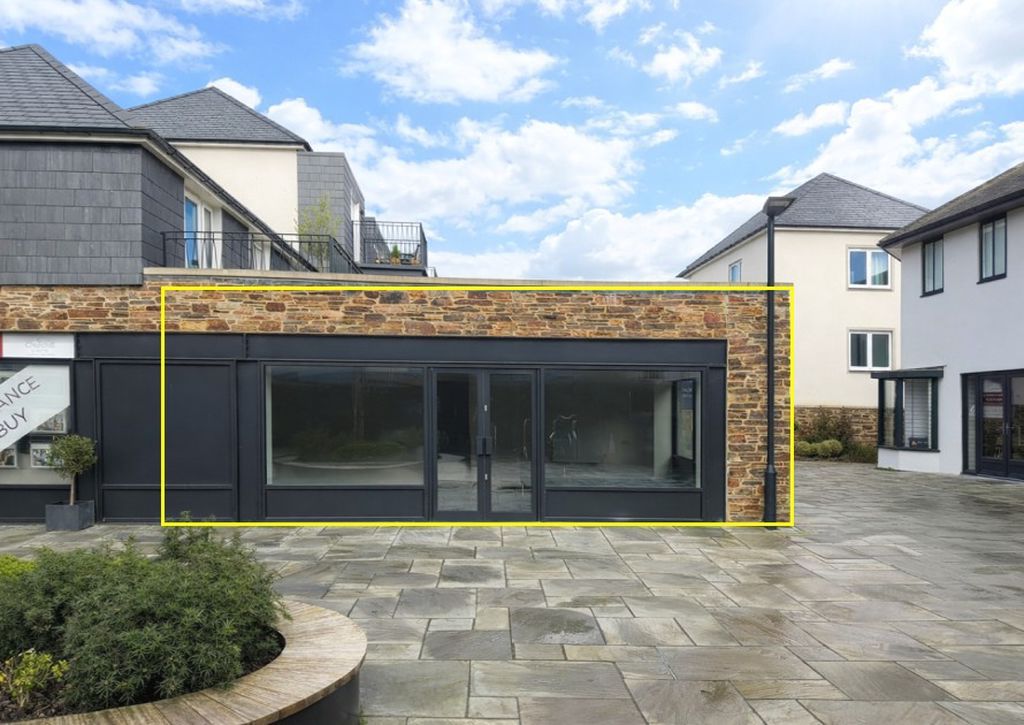 Property photo 1 of 11 Photo 12