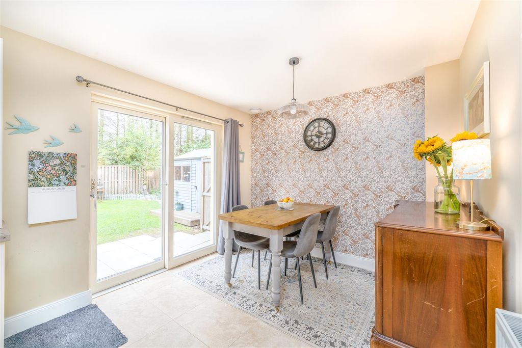 Property photo 3 of 18 24 Dunglass Road_Coldstream-06.Jpg
