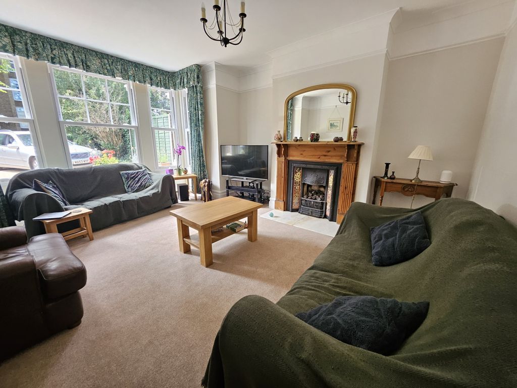 Property photo 3 of 18 Photo 19