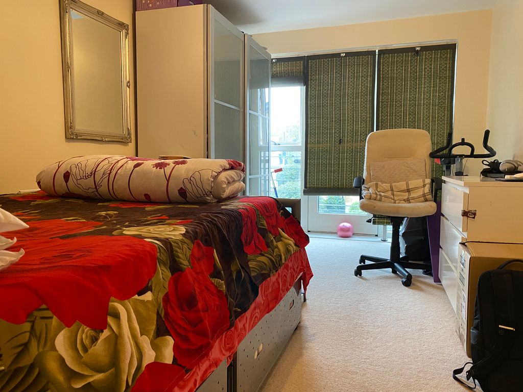 Property photo 3 of 6