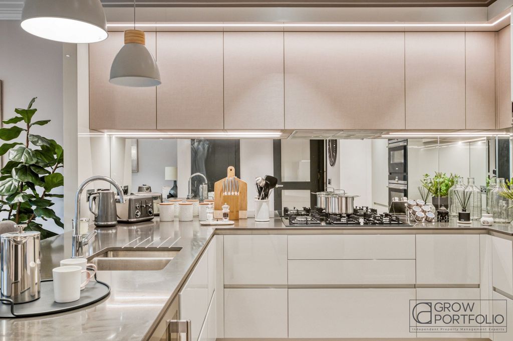 Additional image 6 of 4 bed semi-detached house for saleEgerton Drive, London, Greater London TW7