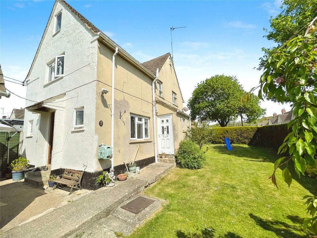 Property photo 1 of 16 Picture No. 03