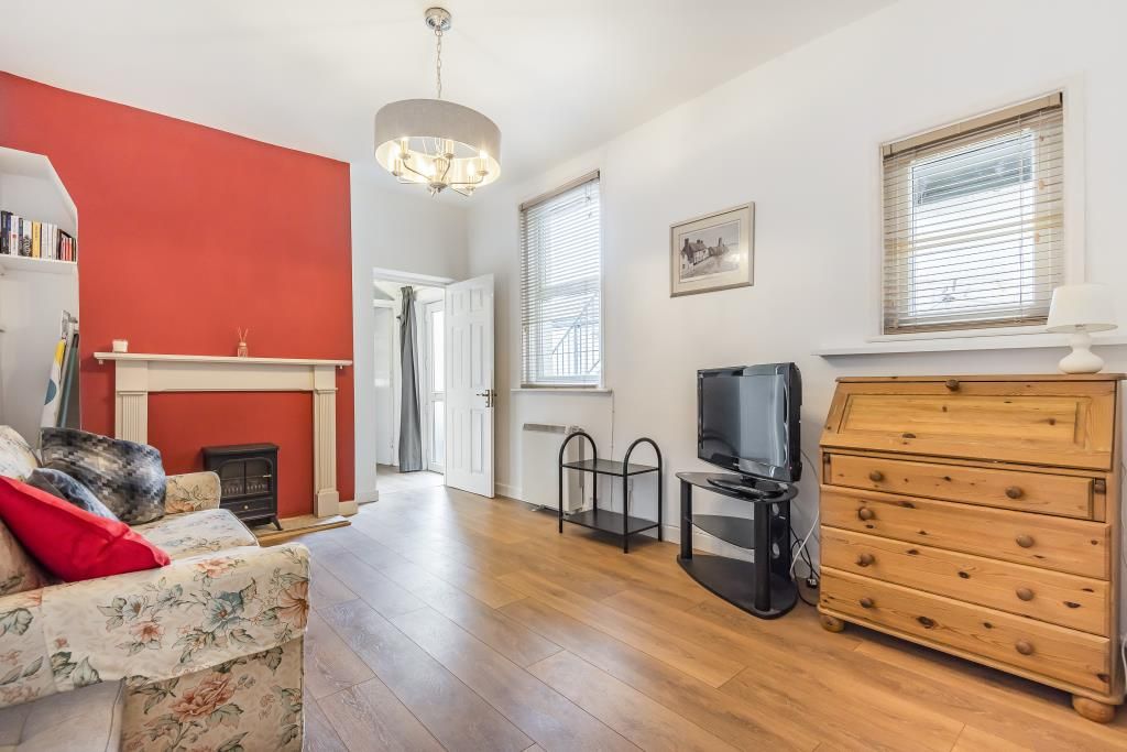 Property photo 1 of 10 Living Room