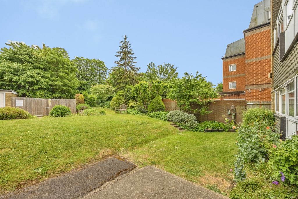 Property photo 2 of 19 Pbox-Img.Jpg