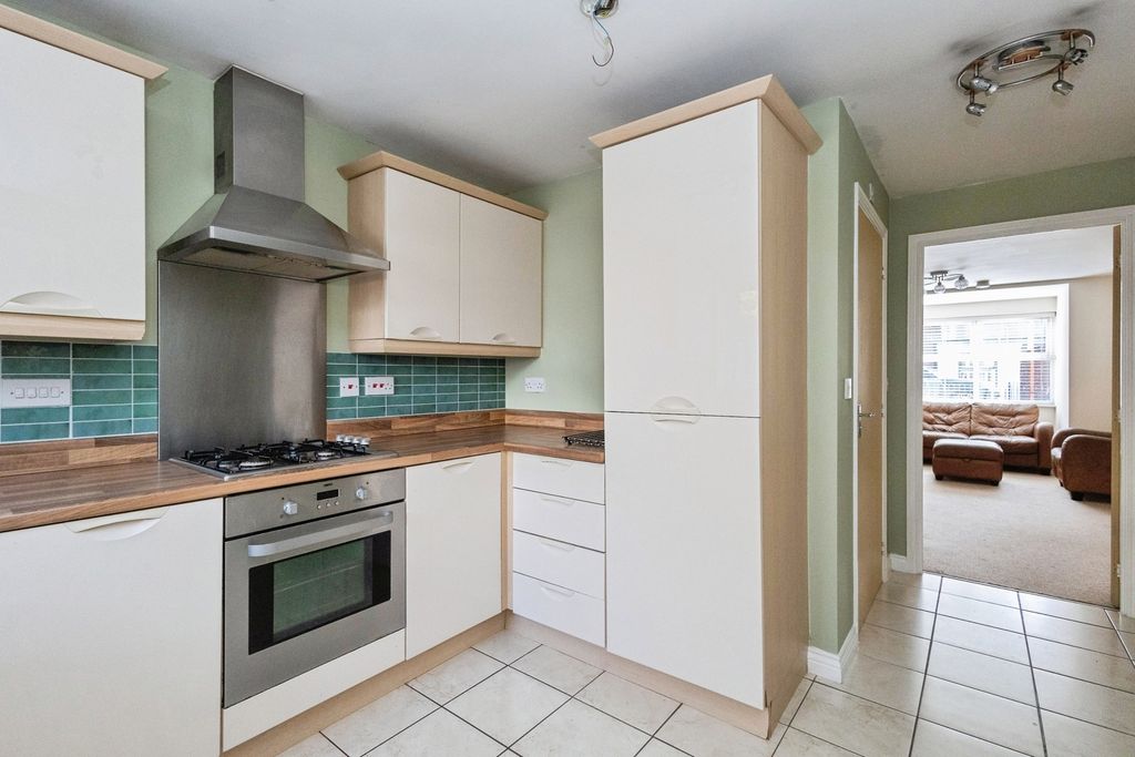 Property photo 2 of 17 Pbox-Img.Jpg