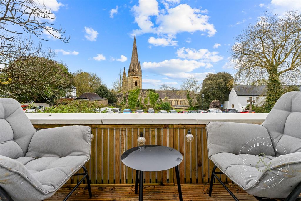 Property photo 3 of 46 Yr-Hen-Dy-31.Jpg