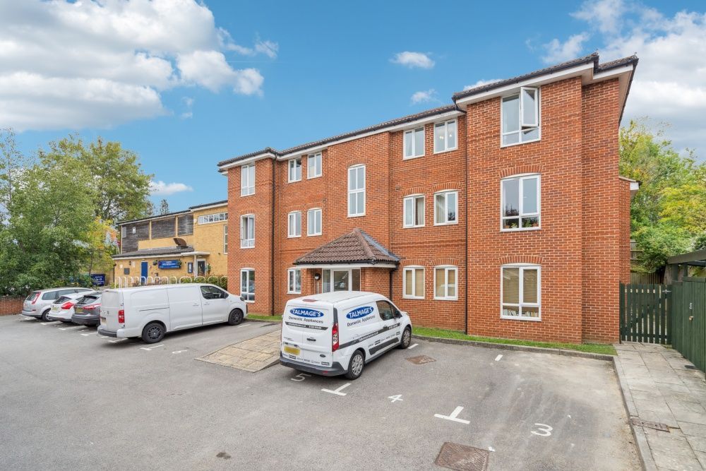 Property photo 1 of 10