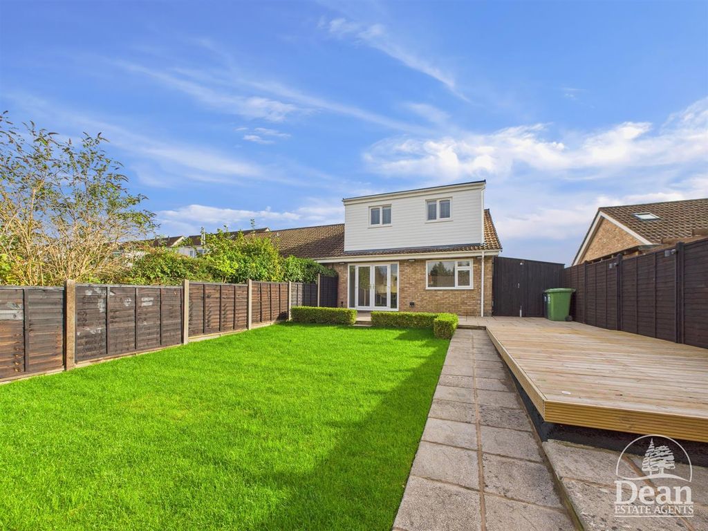 Property photo 2 of 20