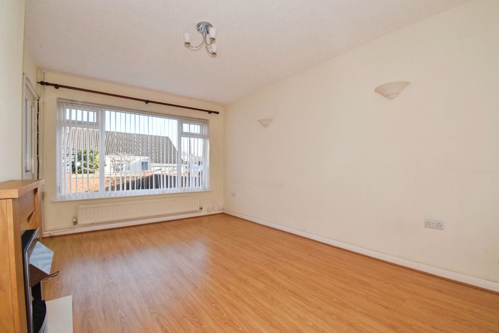 Property photo 3 of 19 Pbox-Img.Jpg