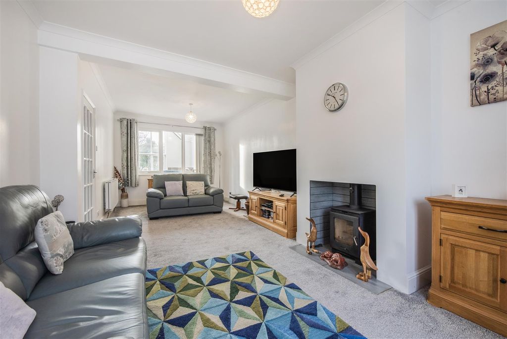 Property photo 3 of 22 Ph7_6469200 Copy - Copy.Jpg