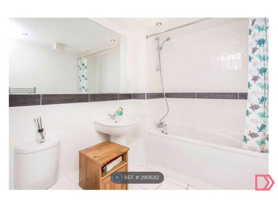 Property photo 3 of 3
