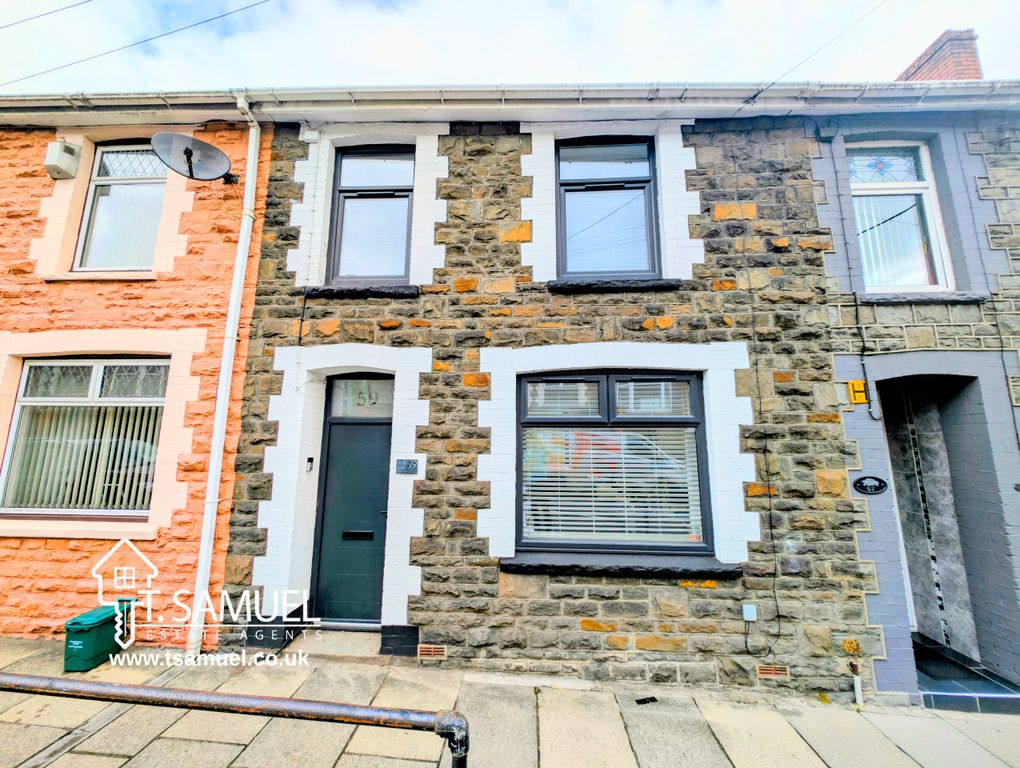 Property photo 1 of 25 Front Of House