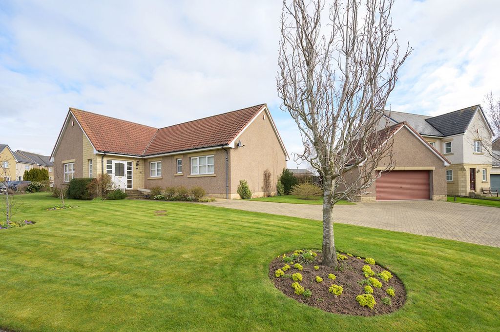 Additional image 29 of 4 bed detached bungalow for sale11 Wellrig Park, Duns TD11