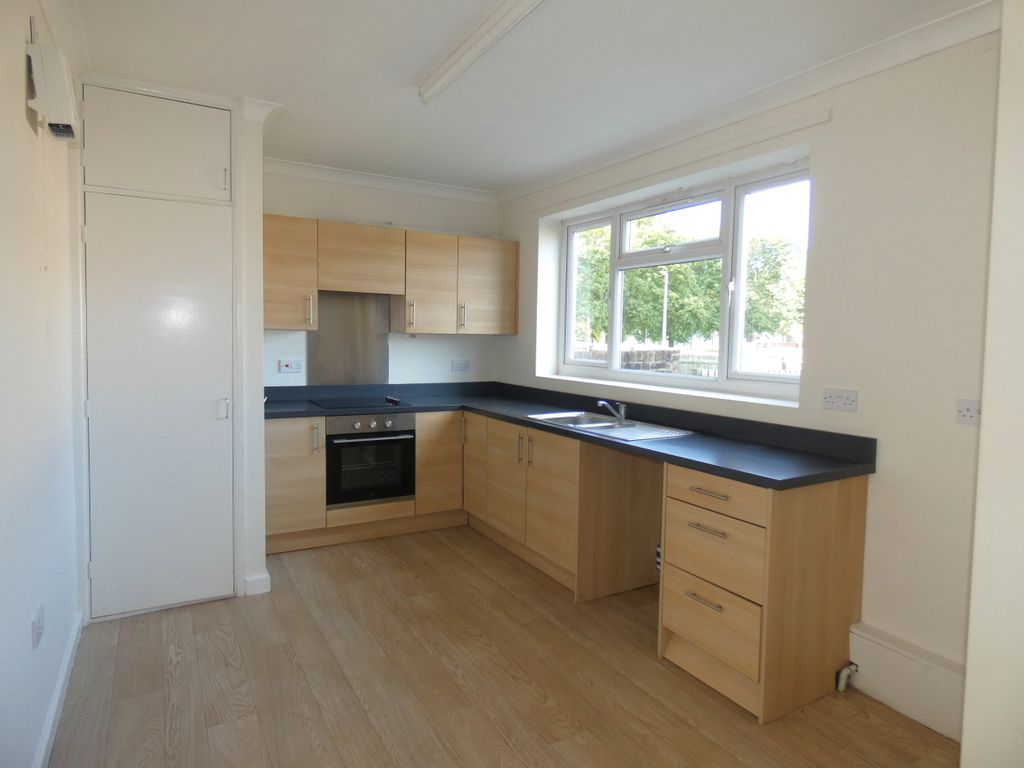 Property photo 2 of 10 Pic 2 Kitchen Diner.Jpg