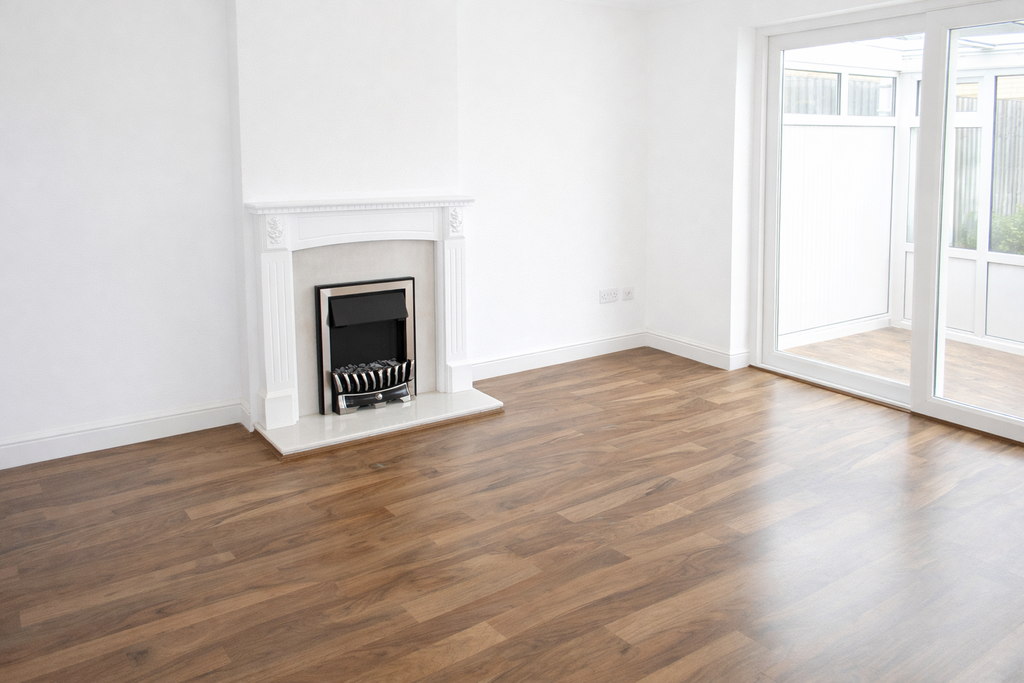 Property photo 3 of 6 Photo 4