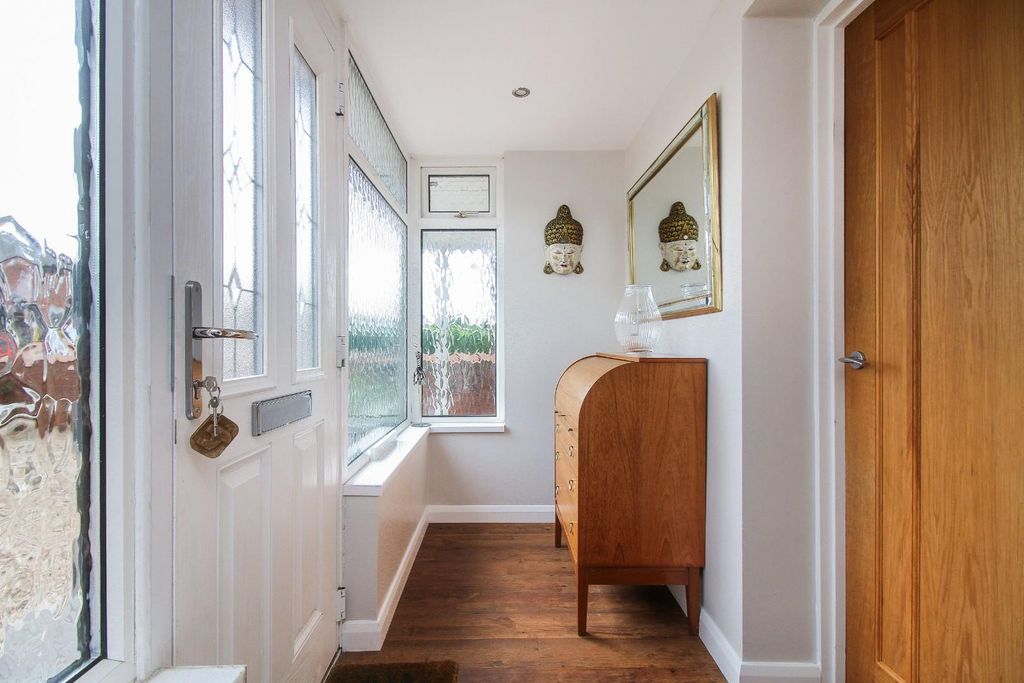 Property photo 2 of 16 2