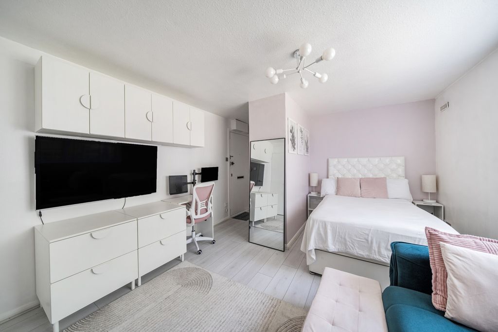 Property photo 1 of 19 1336321-5-6899E5c...
