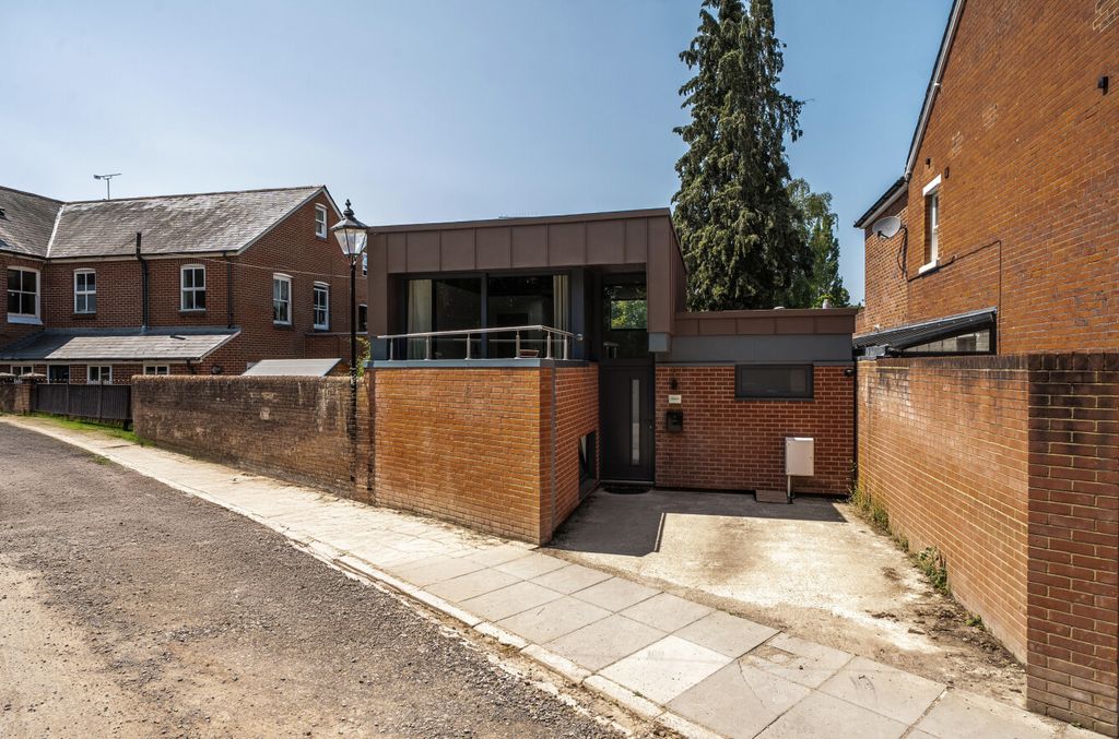 Property photo 1 of 15 1312162-9-68543Fd...