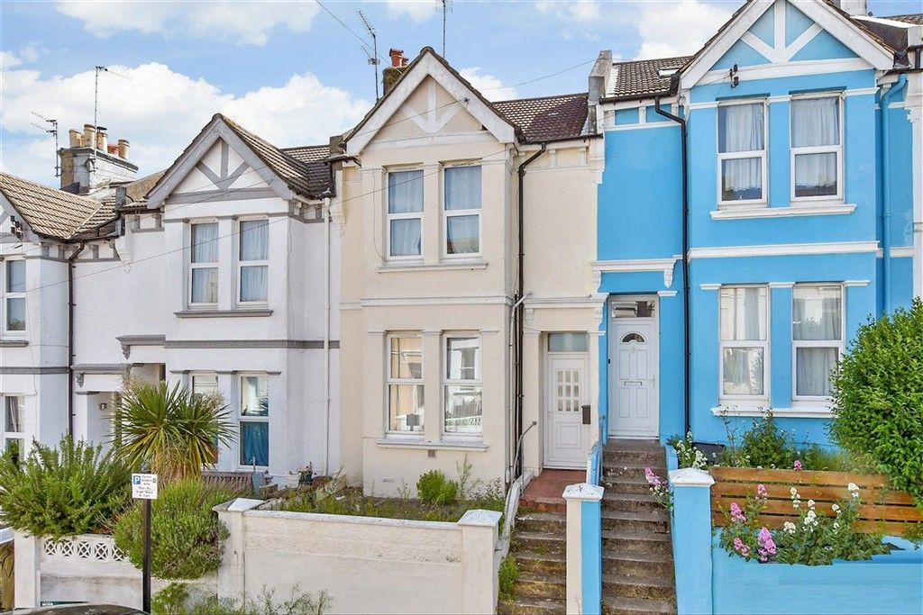 Property photo 1 of 11 Front Elevation