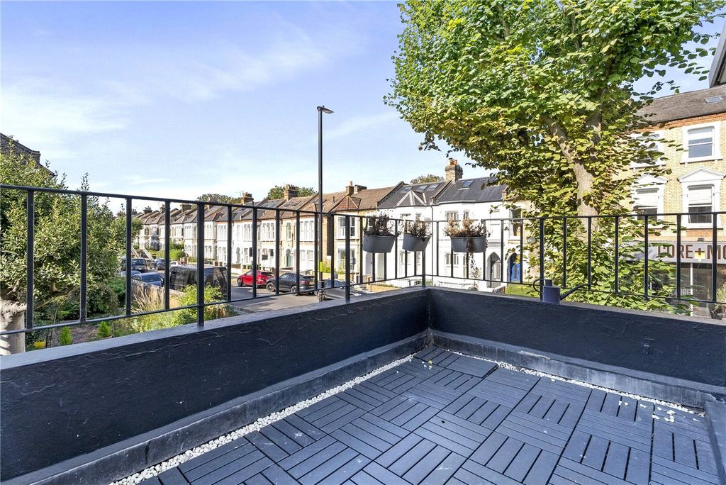 Property photo 3 of 12 Picture No. 07