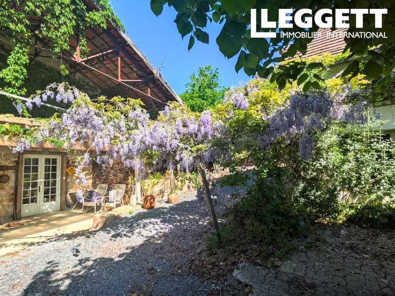 Property photo 3 of 10